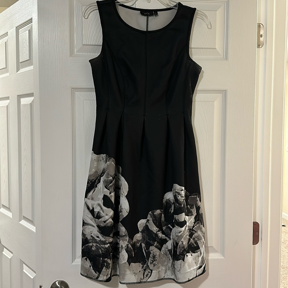 Black dress with gray design